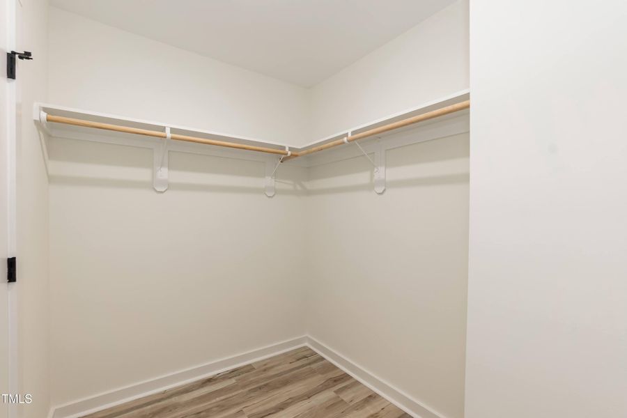 Primary Closet 01
