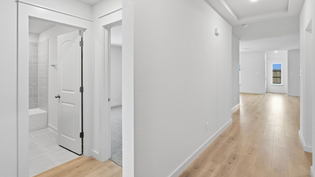 Furnished interior view inside a new home in Morningside, Farmersville (Image 13).