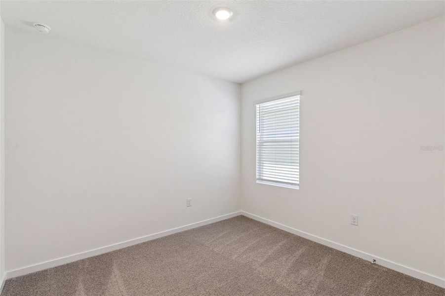 Spacious, unfurnished interior of a new home in , Port Orange (Image 21).