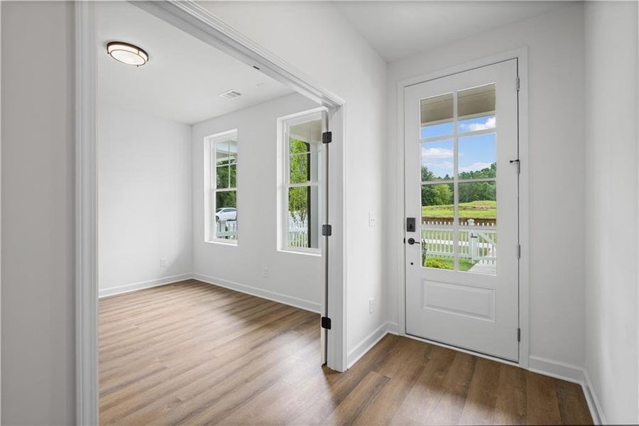 Spacious, unfurnished interior of a new home in , Canton (Image 14).