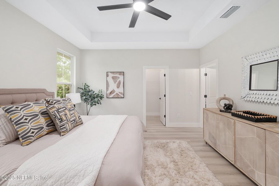 Furnished interior view inside a new home in , Gainesville (Image 4).