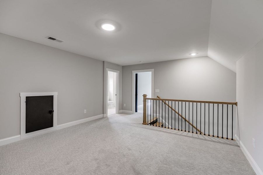 Spacious, unfurnished interior of a new home in Harmon Springs, Carrollton (Image 42).