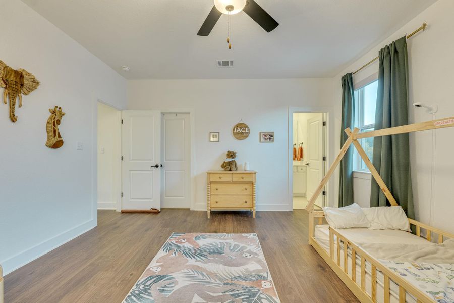 Furnished interior view inside a new home in , Leander (Image 36).