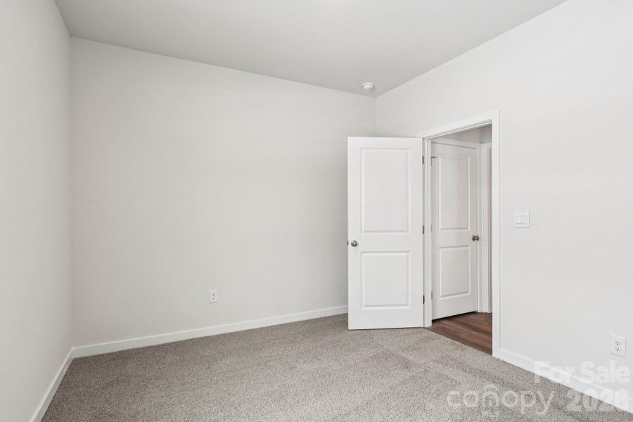 Spacious, unfurnished interior of a new home in Zion Springs, Hickory (Image 17).