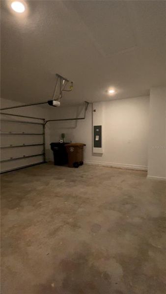 Spacious, unfurnished interior of a new home in Heath Preserve, Ocala (Image 9). Spacious, unfurnished interior of a new home in Heath Preserve, Ocala (Image 9).