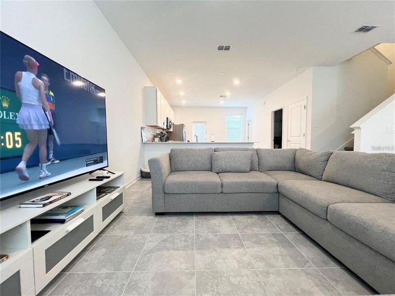 Furnished interior view inside a new home in , Clermont (Image 5).