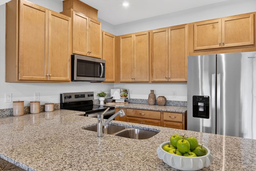 MODEL PHOTOGRAPHY - Kitchen