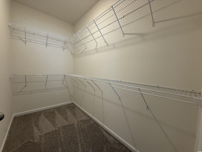 Image 32 of a home in Beach Gardens.