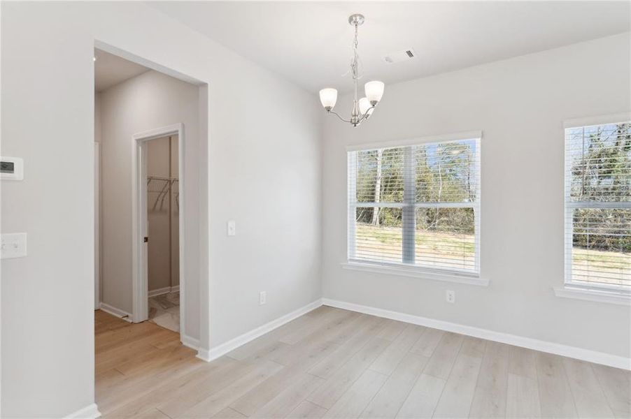 Spacious, unfurnished interior of a new home in , Crawford (Image 26).