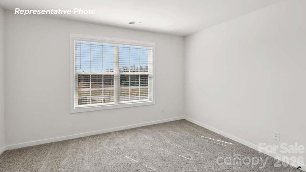 Spacious, unfurnished interior of a new home in Oak Grove Hill, Huntersville (Image 41).