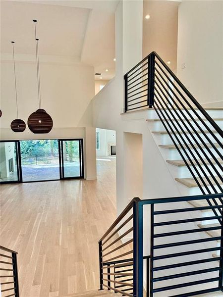 Spacious, unfurnished interior of a new home in , Sandy Springs (Image 50).