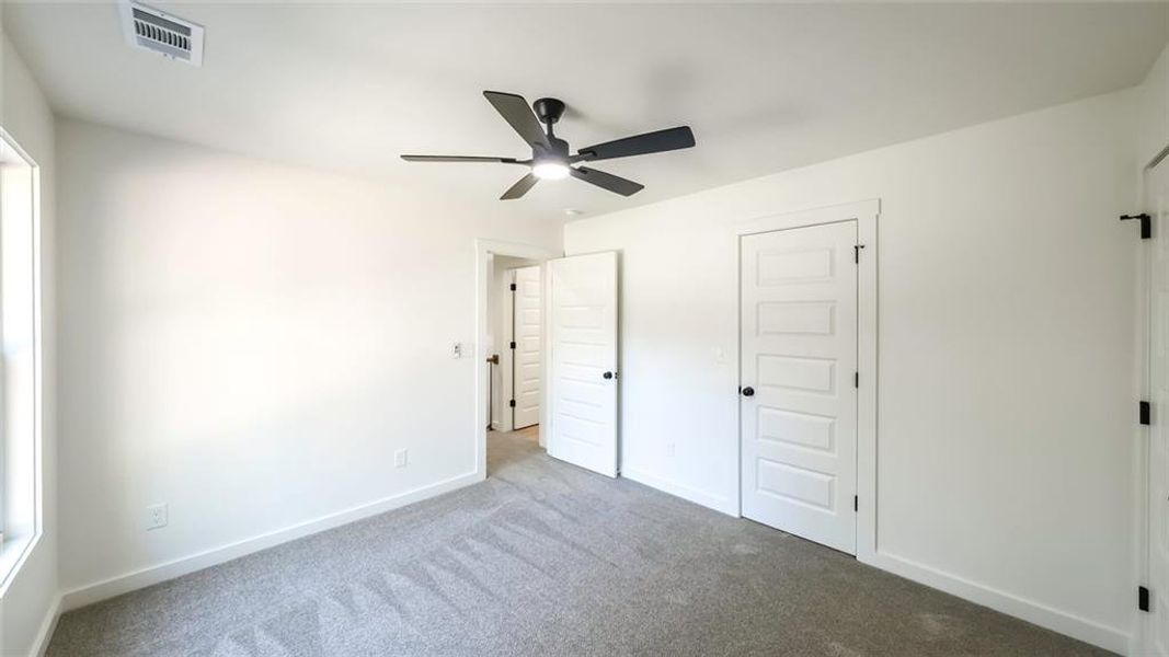 Spacious, unfurnished interior of a new home in , Cartersville (Image 44). Spacious, unfurnished interior of a new home in , Cartersville (Image 44).