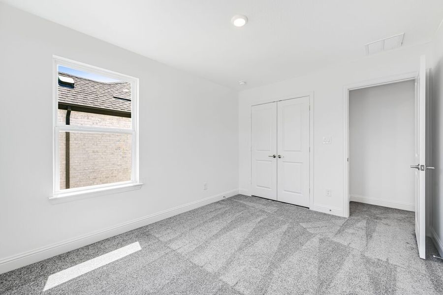 Representative unfurnished interior of a home built from the Camelia by Taylor Morrison in Stoneridge, Melissa (Image 24).
