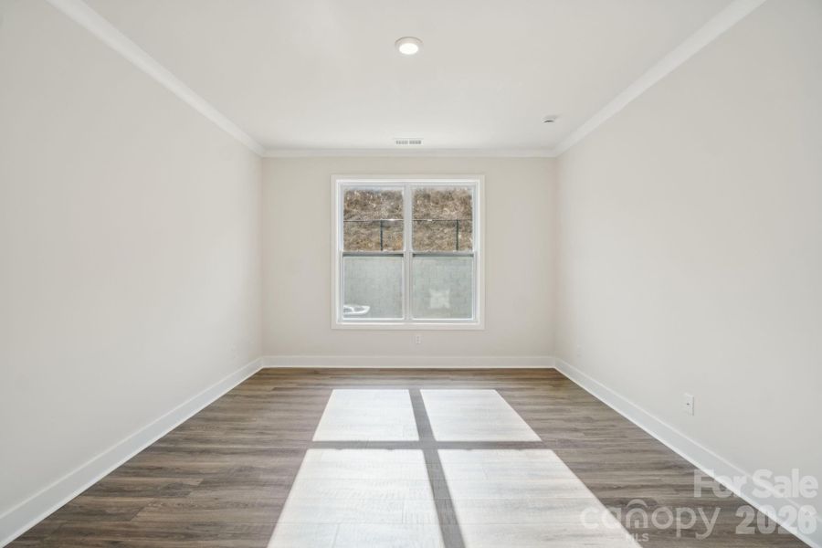 Spacious, unfurnished interior of a new home in , Weaverville (Image 14).