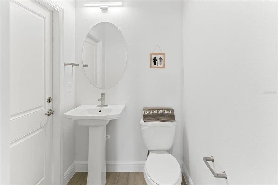 Furnished interior view inside a new home in , Kissimmee (Image 7).