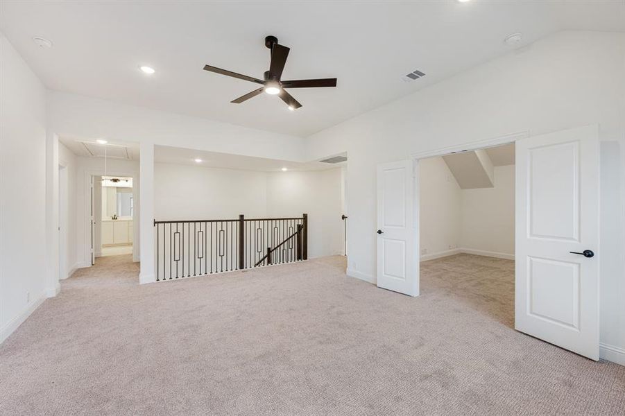 Spacious, unfurnished interior of a new home in Windsong Ranch Classic 61, Prosper (Image 31).