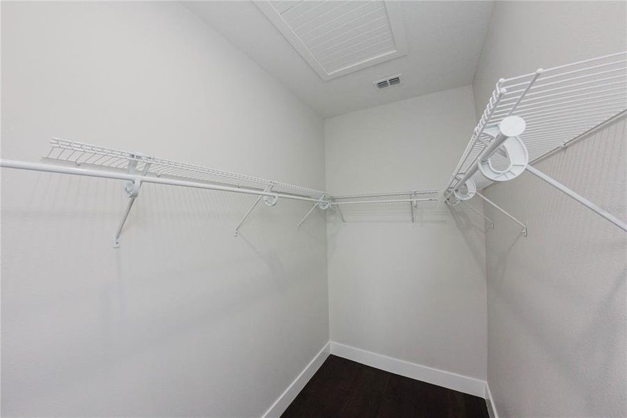 Spacious, unfurnished interior of a new home in , Eustis (Image 45).