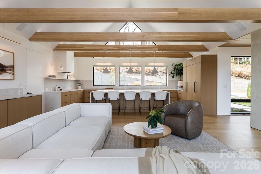 Community amenities in , Asheville (Image 40).