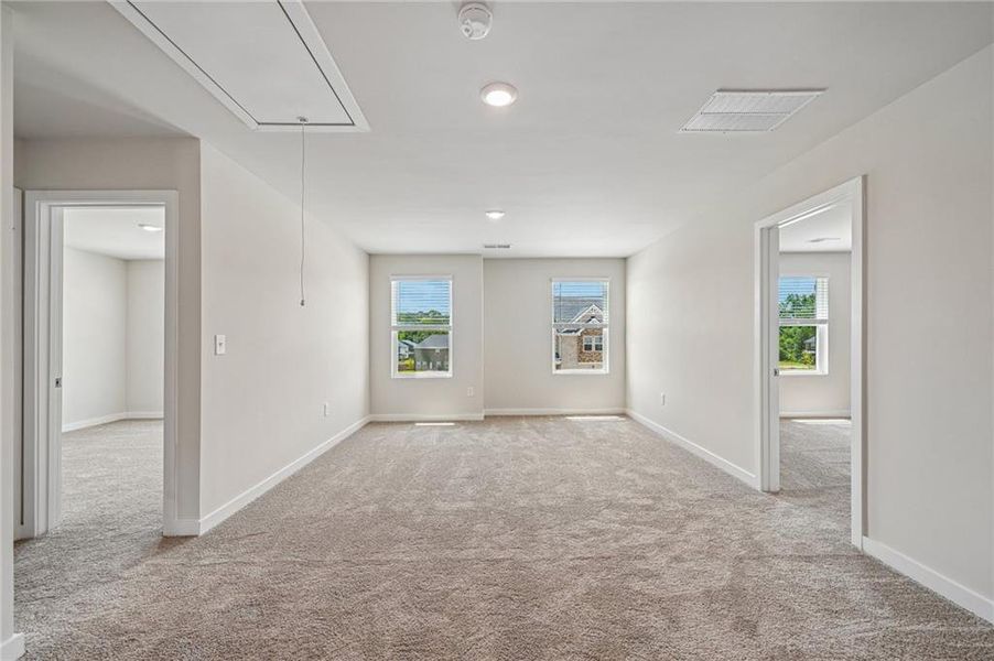 Spacious, unfurnished interior of a new home in Southern Hills, McDonough (Image 30). Spacious, unfurnished interior of a new home in Southern Hills, McDonough (Image 30).