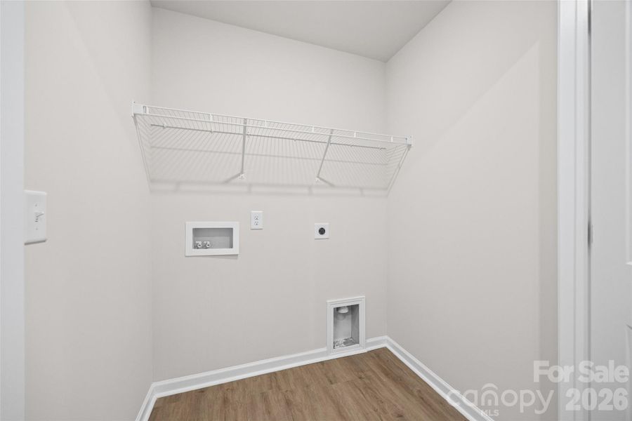 Spacious, unfurnished interior of a new home in , Belmont (Image 28).
