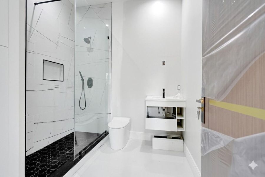 Image 43 of a home in . Image 43 of a home in .