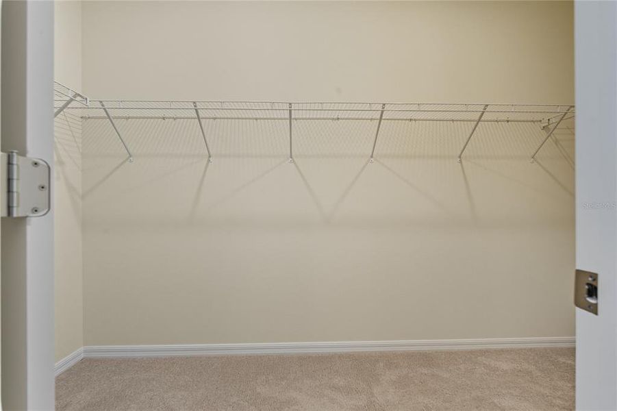 Spacious, unfurnished interior of a new home in , Dade City (Image 30).