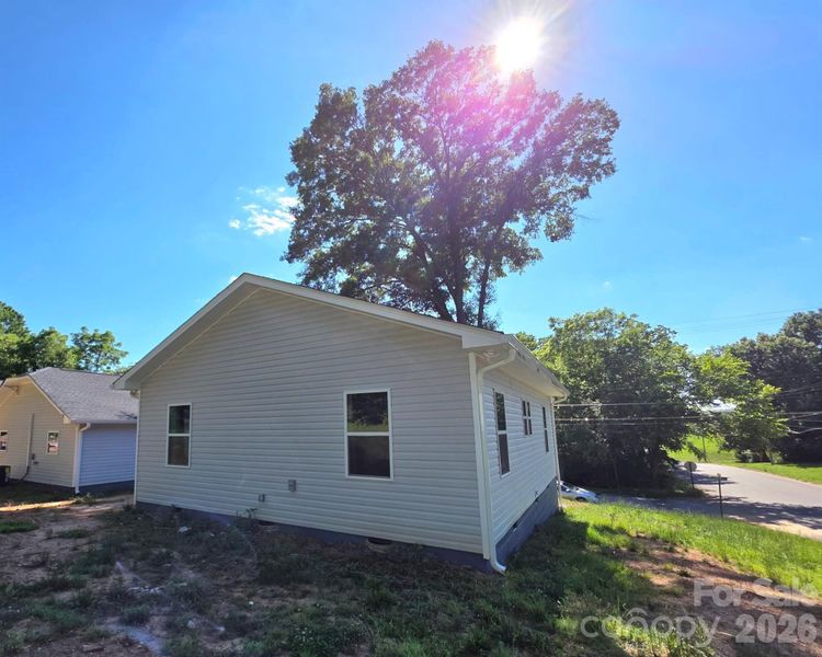 Exterior details and patio area of a home in , Statesville (Image 18).