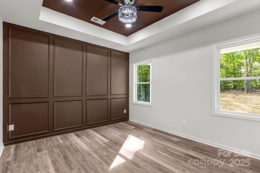 Spacious, unfurnished interior of a new home in , Shelby (Image 28).