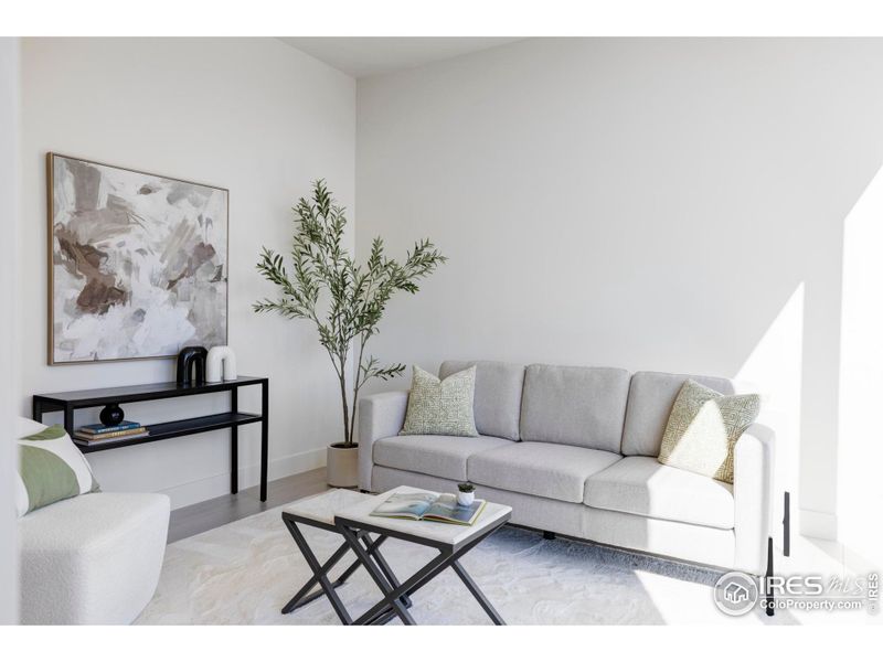 Flex room. Flex room.