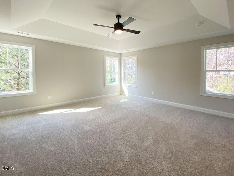 LV17 Owner's Bedroom LV17 Owner's Bedroom