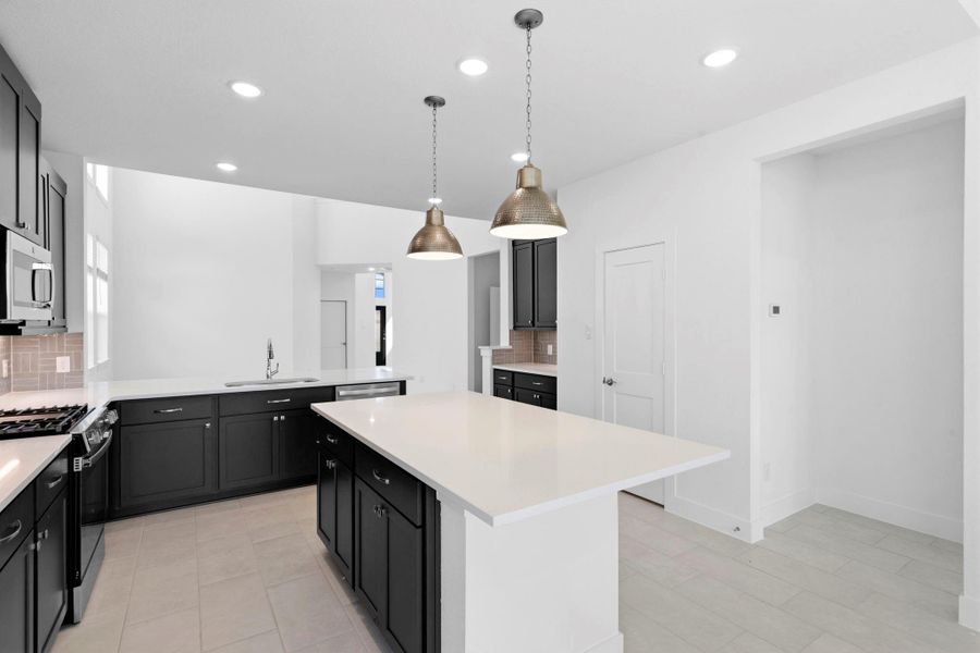 Furnished interior view inside a new home in Emory Glen, Magnolia (Image 9).