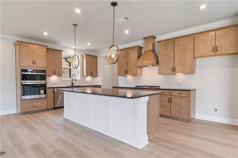 Furnished interior view inside a new home in Tiberon Woods, Cumming (Image 10).