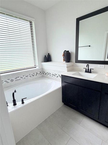 Furnished interior view inside a new home in , Richmond (Image 40).