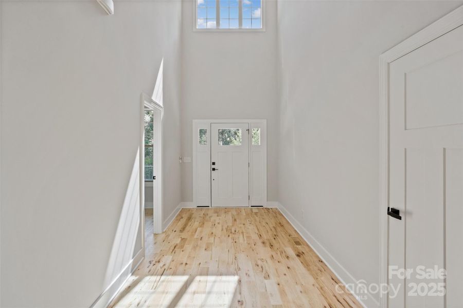 Spacious, unfurnished interior of a new home in , Gastonia (Image 23). Spacious, unfurnished interior of a new home in , Gastonia (Image 23).
