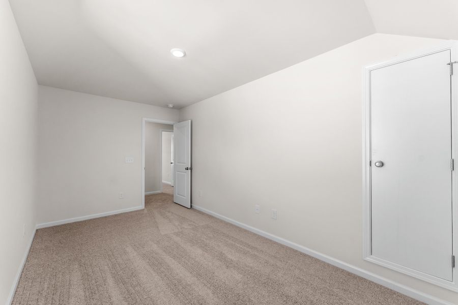 Spacious, unfurnished interior of a new home in Tucker Ridge, Pendleton (Image 28). Spacious, unfurnished interior of a new home in Tucker Ridge, Pendleton (Image 28).