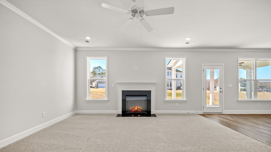 Representative unfurnished interior of a home built from the Packard by D.R. Horton in Evergreen Crossing, Locust Grove (Image 25).