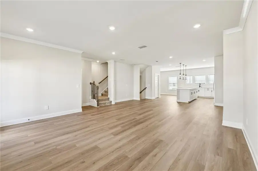 Spacious, unfurnished interior of a new home in , Lawrenceville (Image 28).