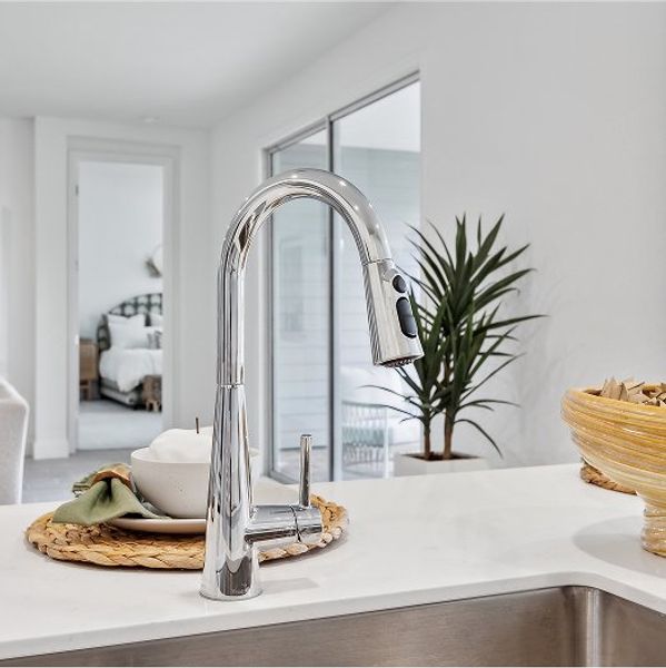 3015 Medallion Bonus II Kitchen 5of7 Base2 7 7 25