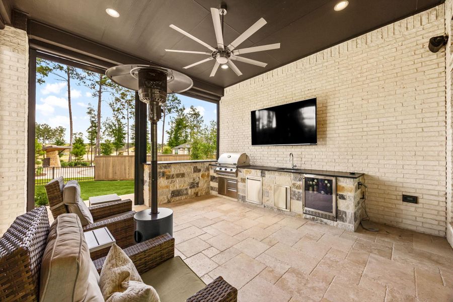 Exterior details and patio area of a home in The Highlands, Porter (Image 26).