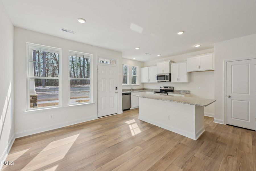 Kitchen/Dining area Kitchen/Dining area