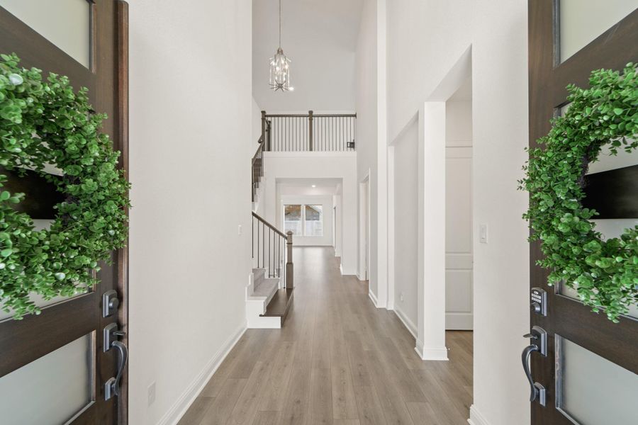 Furnished interior view inside a new home in The Highlands - 65', Porter (Image 19).