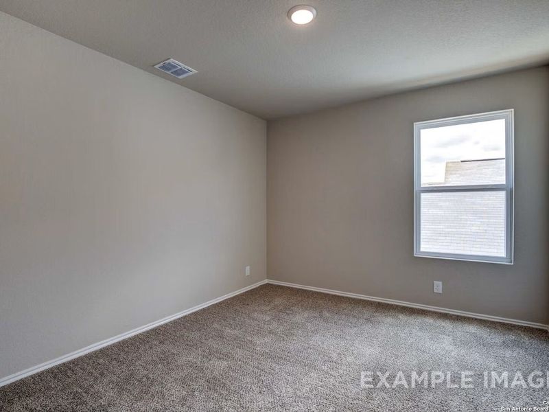 Spacious, unfurnished interior of a new home in Comanche Ridge, San Antonio (Image 24).