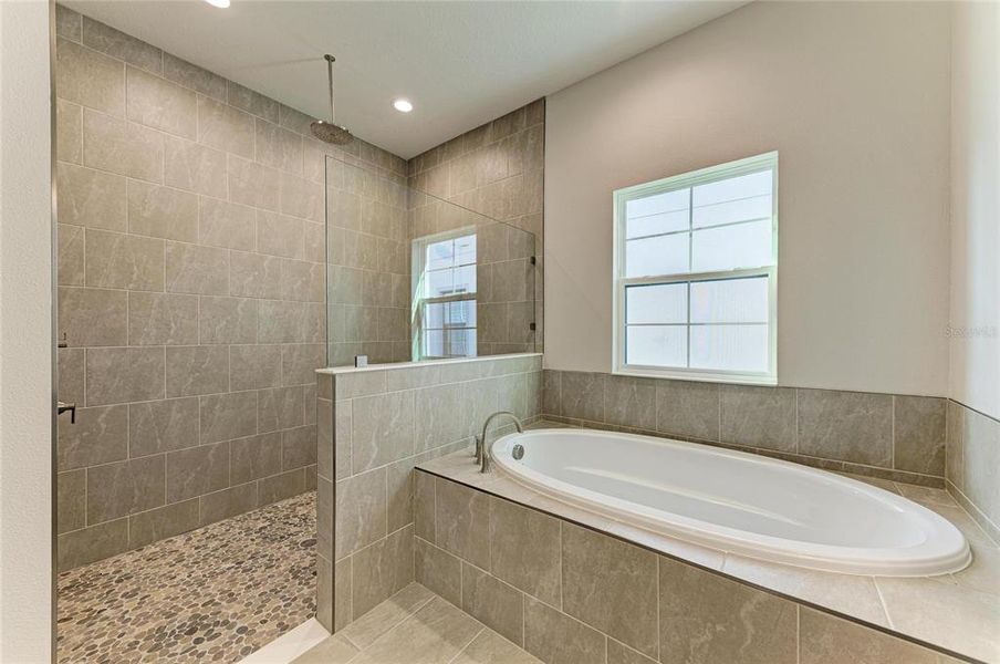 Furnished interior view inside a new home in Two Rivers, Zephyrhills (Image 9). Furnished interior view inside a new home in Two Rivers, Zephyrhills (Image 9).