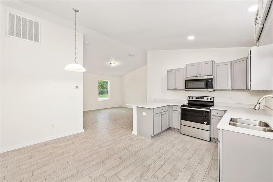 Furnished interior view inside a new home in , Ocala (Image 4).