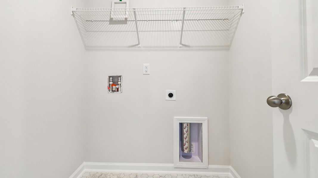 Spacious, unfurnished interior of a new home in Grand Oaks, Columbia (Image 13). Spacious, unfurnished interior of a new home in Grand Oaks, Columbia (Image 13).