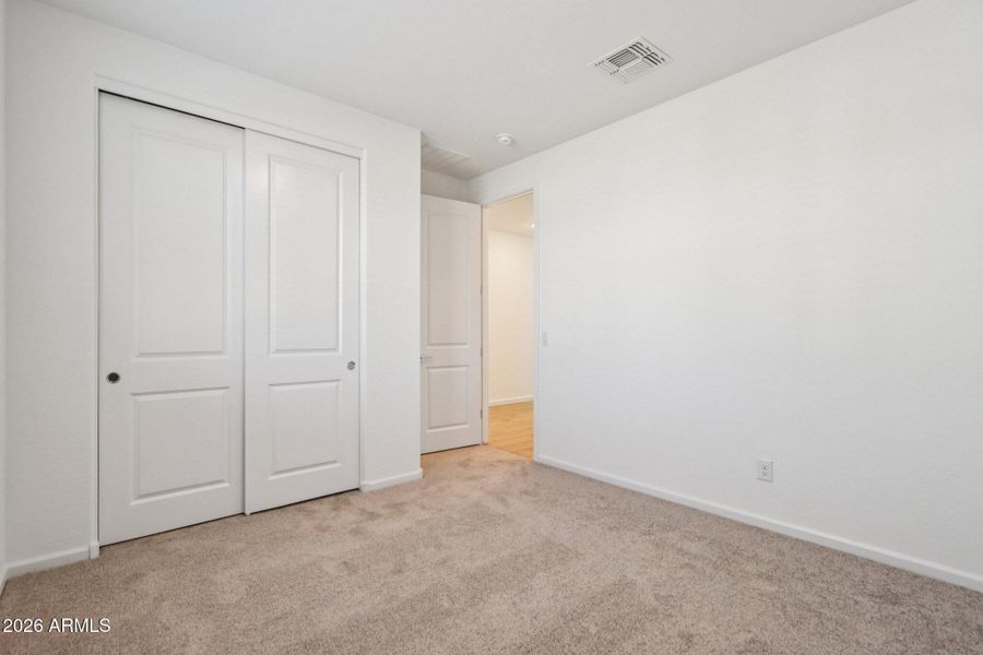 15-web-or-mls-W Camden Ave-S0402-015