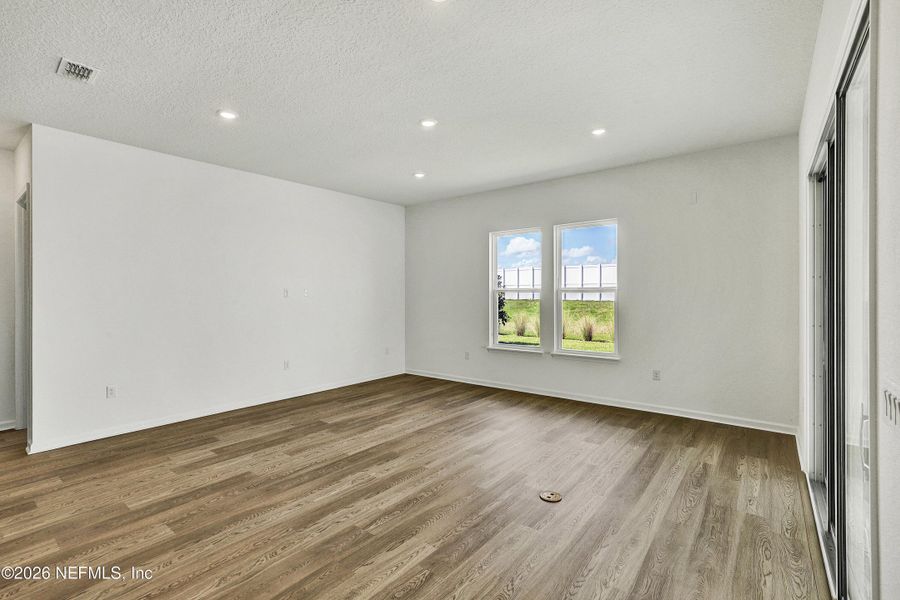 Spacious, unfurnished interior of a new home in , St. Augustine (Image 12).
