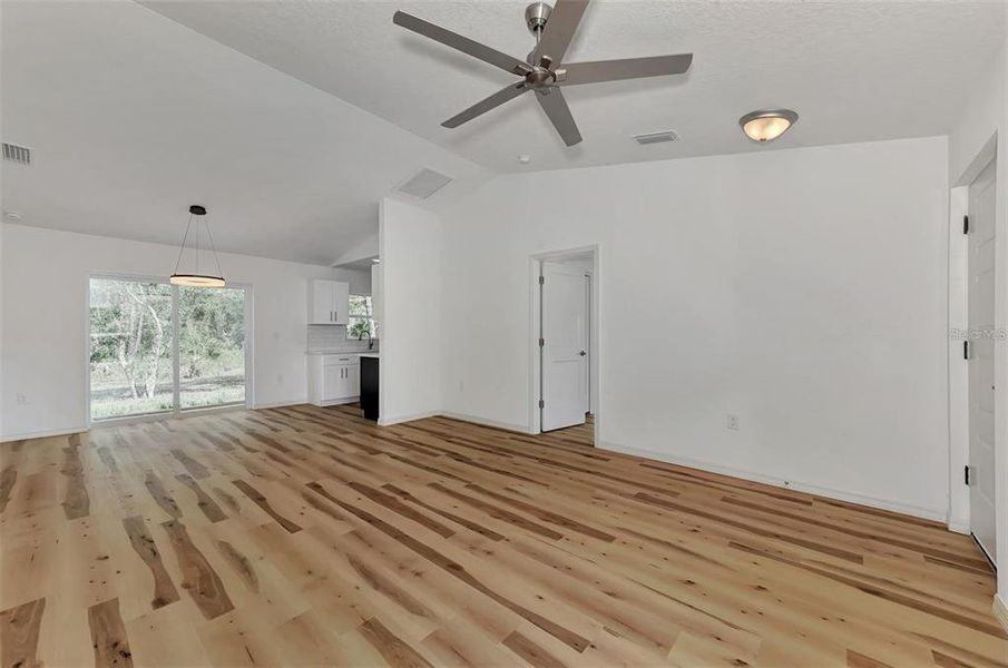 Spacious, unfurnished interior of a new home in , North Port (Image 23).