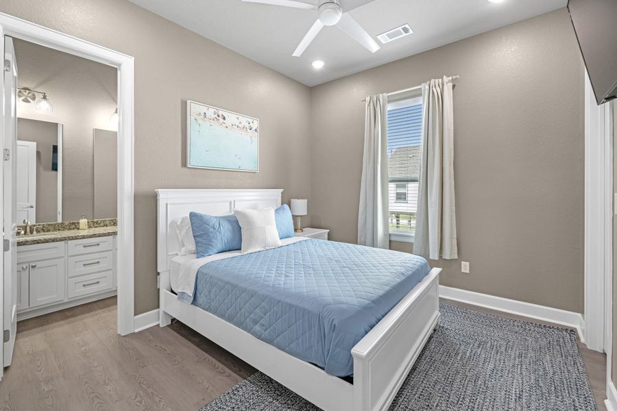 Furnished interior view inside a new home in , Freeport (Image 11).