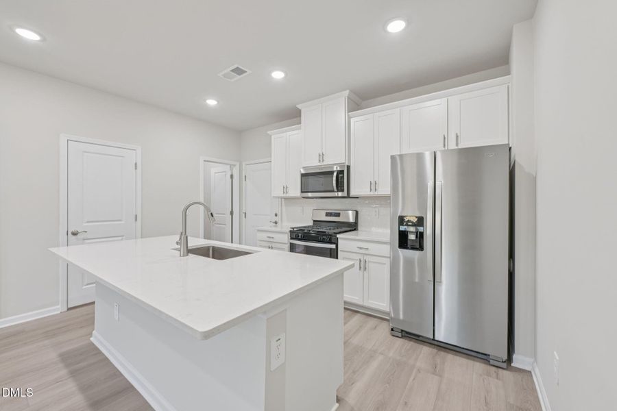 5 - Kitchen 5 - Kitchen